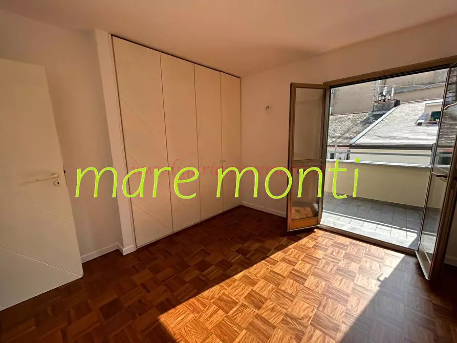 Immagine 37 di Appartamento in vendita  in via dei cassari a Savona