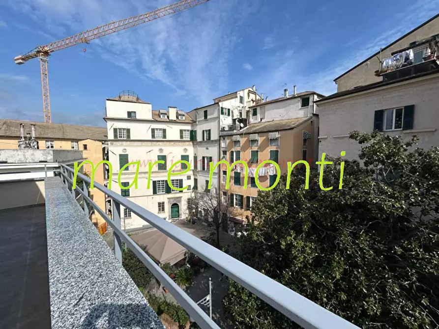 Immagine 38 di Appartamento in vendita  in via dei cassari a Savona