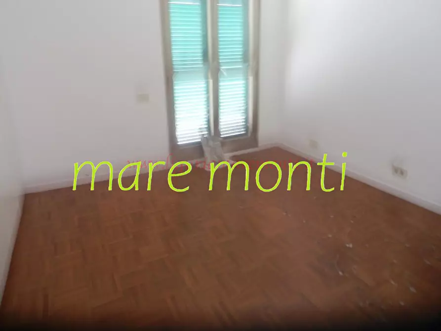 Immagine 41 di Appartamento in vendita  in via dei cassari a Savona