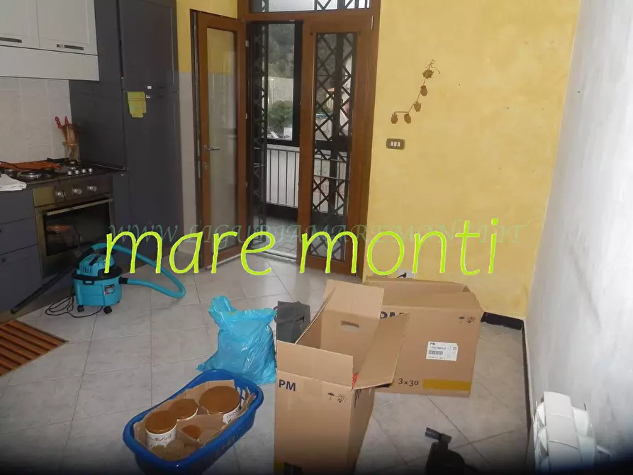 Immagine 19 di Appartamento in vendita  in via santuario a Savona