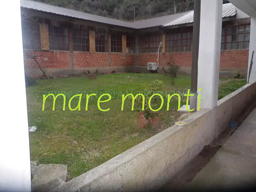 Immagine 27 di Appartamento in vendita  in via santuario a Savona