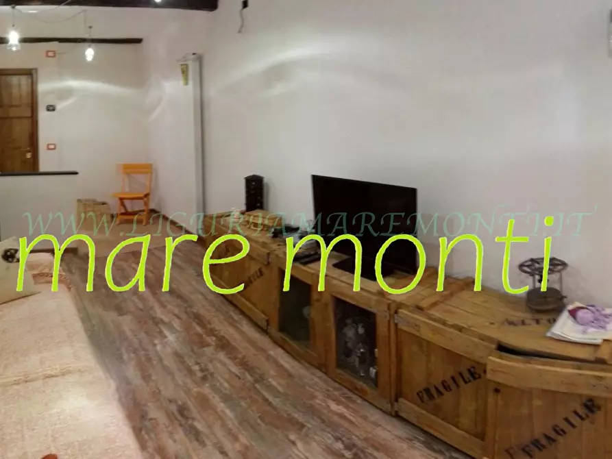 Immagine 5 di Appartamento in vendita  in via untoria a Savona