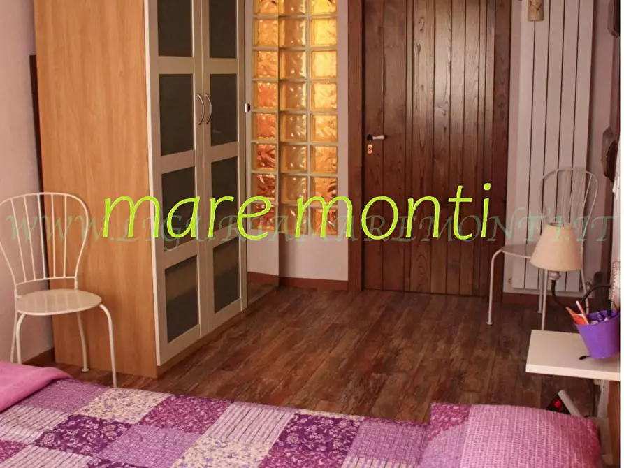 Immagine 17 di Appartamento in vendita  in via untoria a Savona