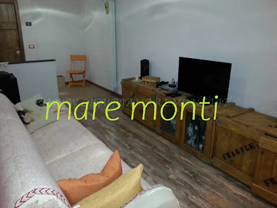 Immagine 22 di Appartamento in vendita  in via untoria a Savona