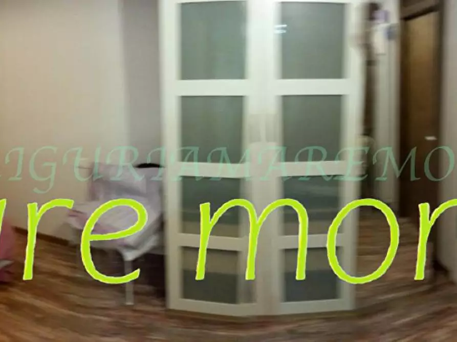 Immagine 24 di Appartamento in vendita  in via untoria a Savona