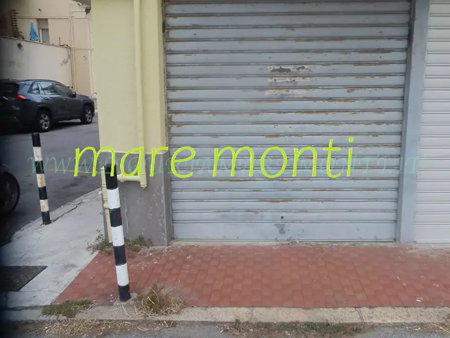 Immagine 5 di Box auto in vendita  in via nizza 40 a Savona