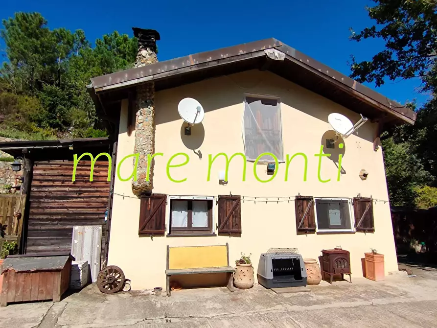 Immagine 1 di Casa indipendente in vendita  in località san giacomo a Varazze