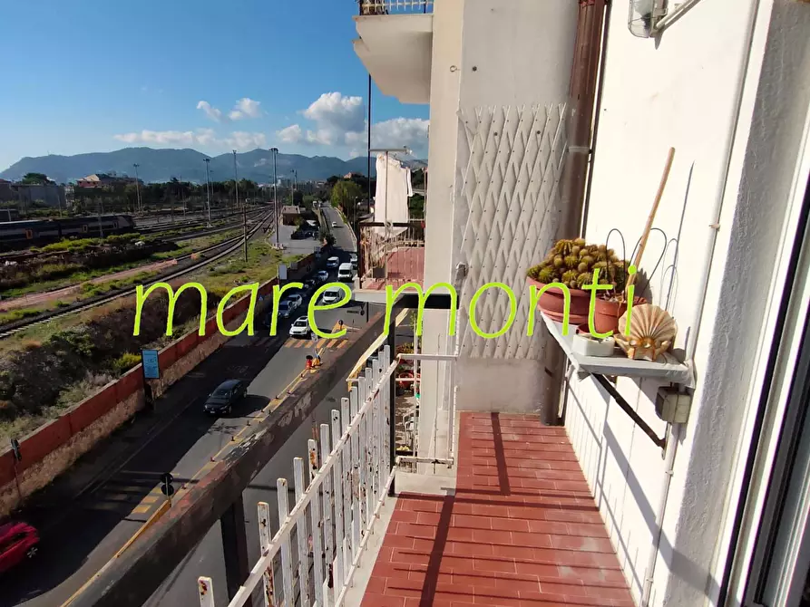 Immagine 10 di Appartamento in vendita  in via stalingrado a Savona