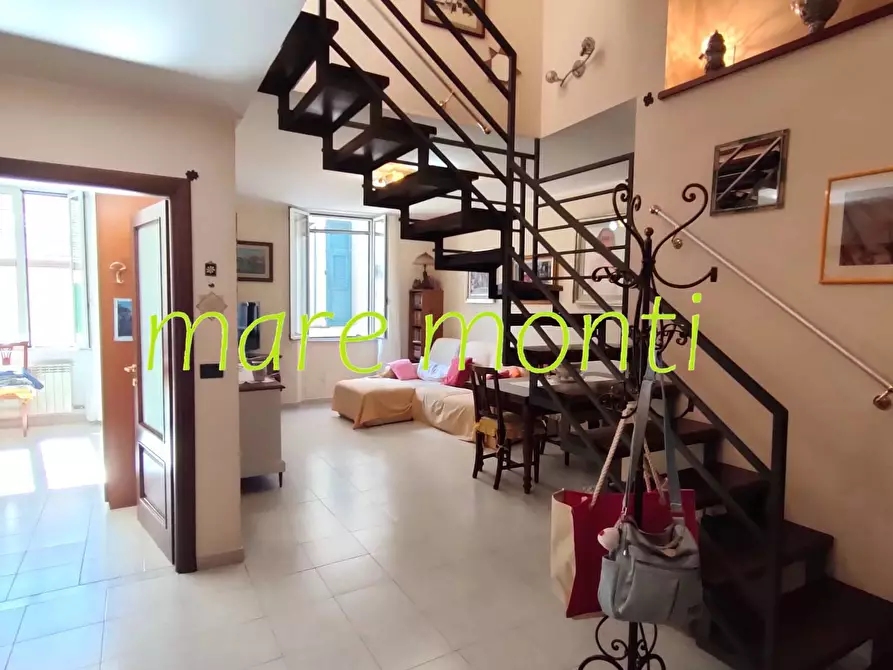 Immagine 4 di Appartamento in vendita  in via sansoni a Savona