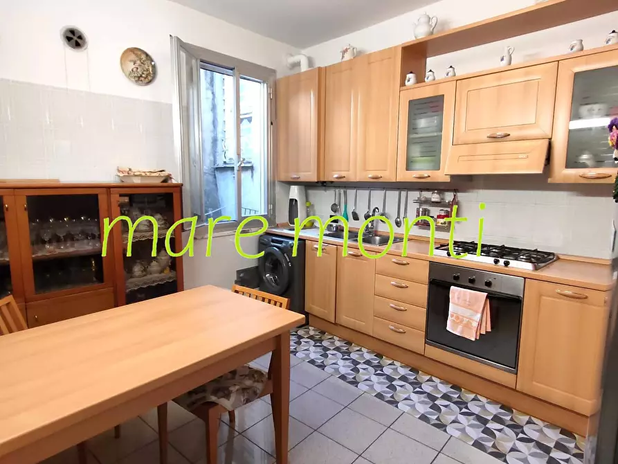 Immagine 7 di Appartamento in vendita  in via sansoni a Savona