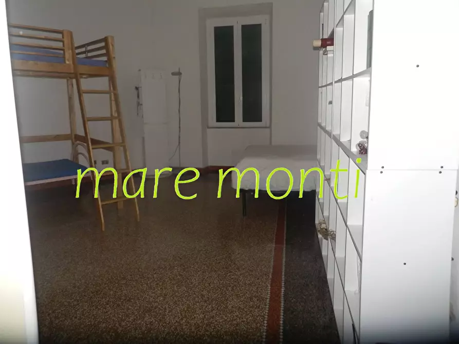 Immagine 5 di Appartamento in vendita  in via istria a Savona