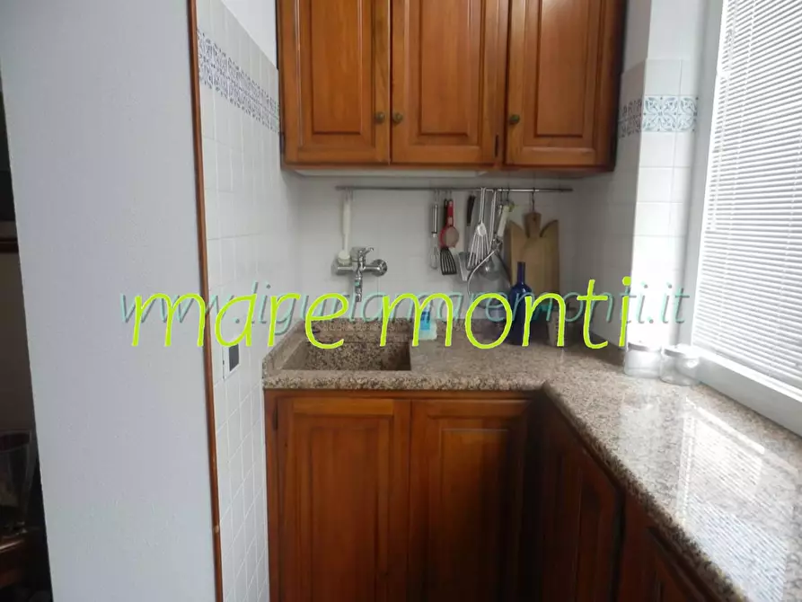 Immagine 56 di Appartamento in vendita  in via rinchiuso a Carcare