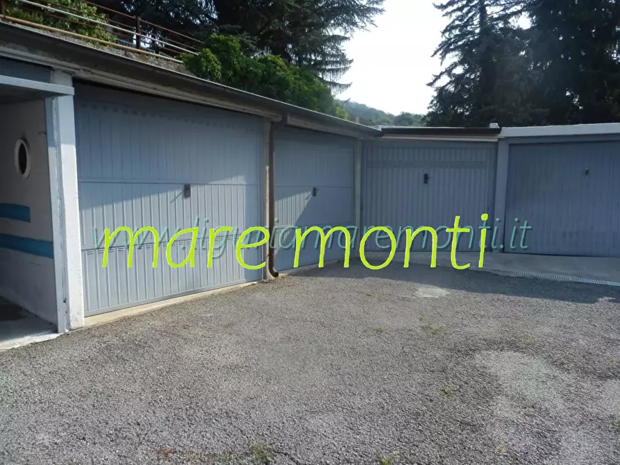 Immagine 60 di Appartamento in vendita  in via rinchiuso a Carcare