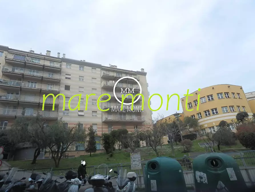 Immagine 4 di Appartamento in vendita  in via fiume 2 a Savona