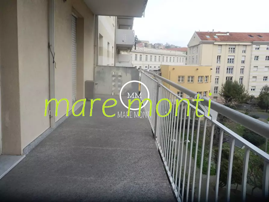 Immagine 13 di Appartamento in vendita  in via fiume 2 a Savona