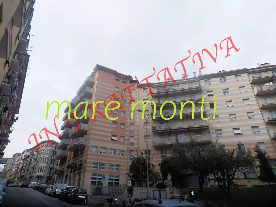 Immagine 1 di Appartamento in vendita  in via fiume 2 a Savona
