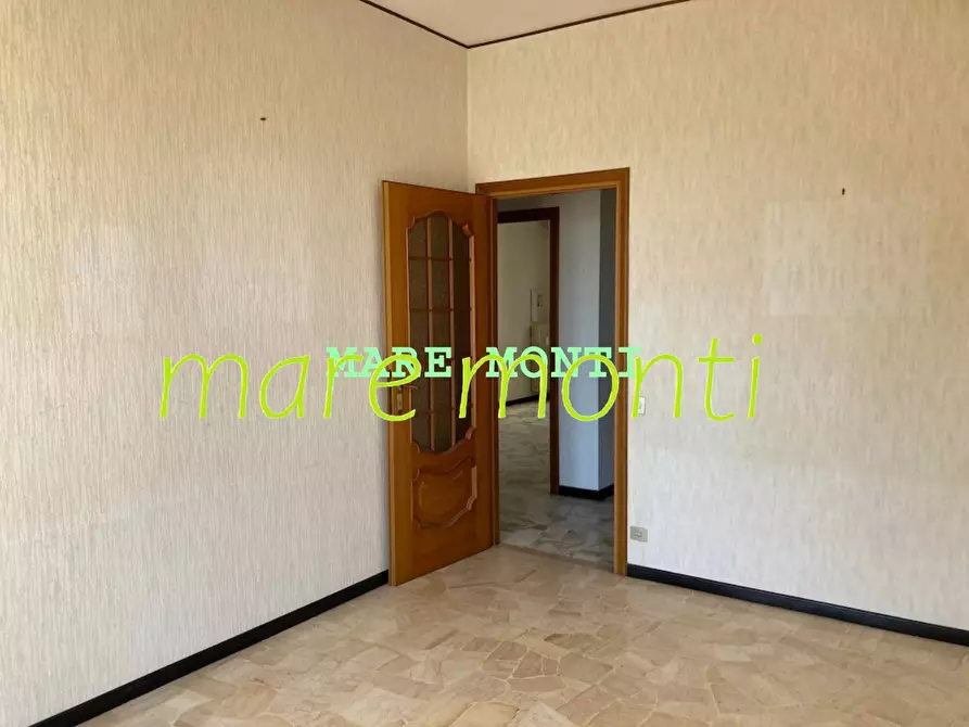 Immagine 16 di Appartamento in vendita  in via altobelli a Savona