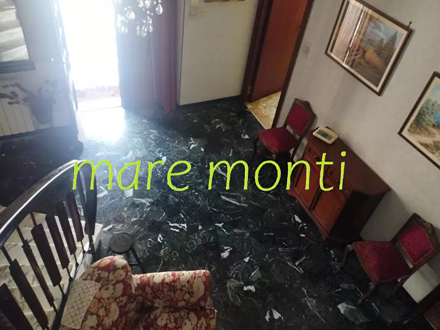 Immagine 2 di Appartamento in vendita  in via de mari a Savona