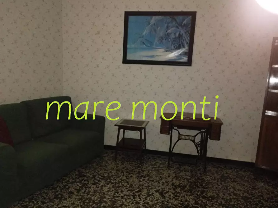 Immagine 15 di Appartamento in vendita  in via de mari a Savona