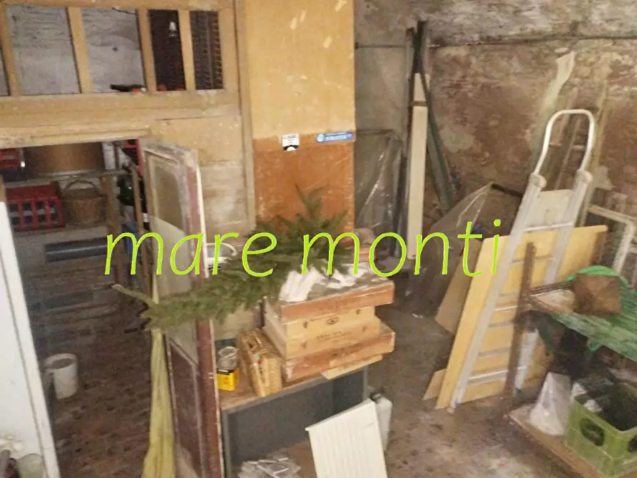 Immagine 29 di Appartamento in vendita  in via de mari a Savona