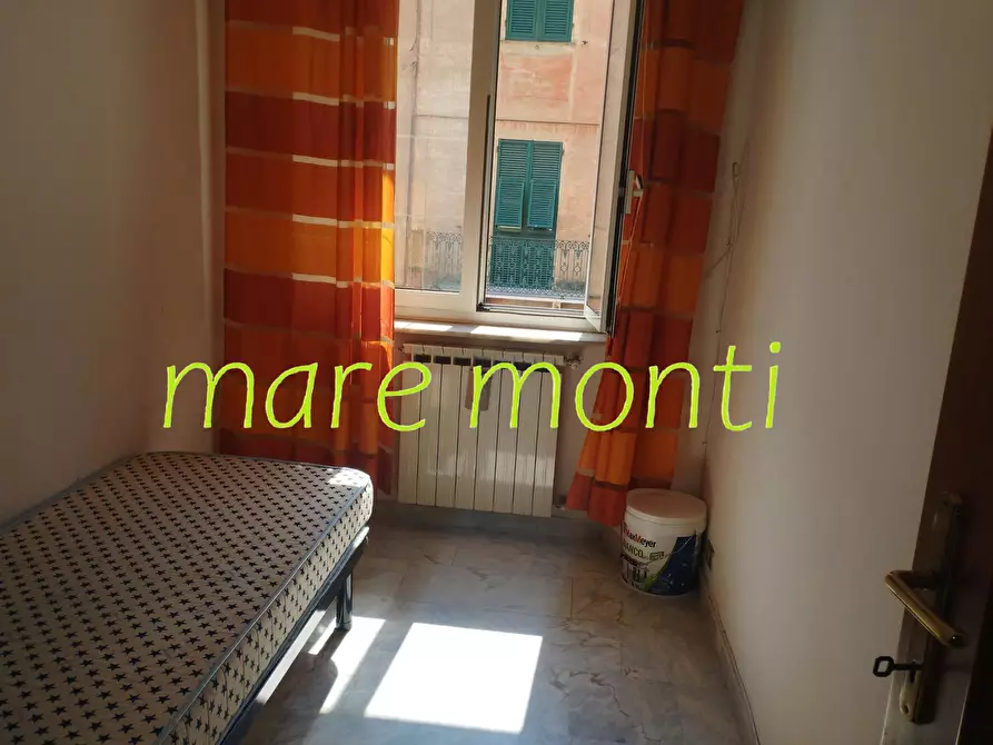 Immagine 2 di Appartamento in vendita  in via repusseno a Savona