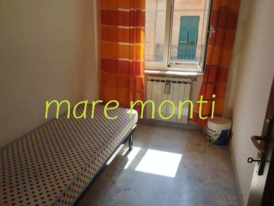 Immagine 6 di Appartamento in vendita  in via repusseno a Savona