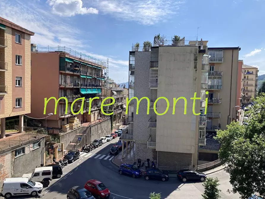 Immagine 4 di Appartamento in vendita  in via mignone a Savona