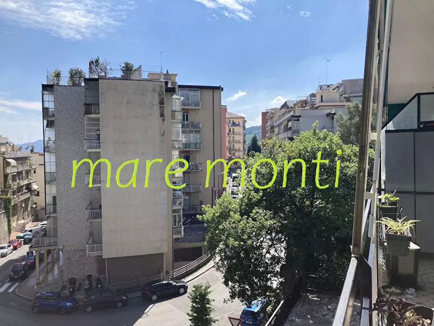 Immagine 5 di Appartamento in vendita  in via mignone a Savona