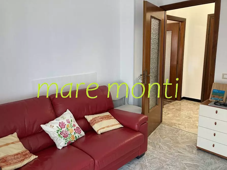 Immagine 9 di Appartamento in vendita  in via mignone a Savona