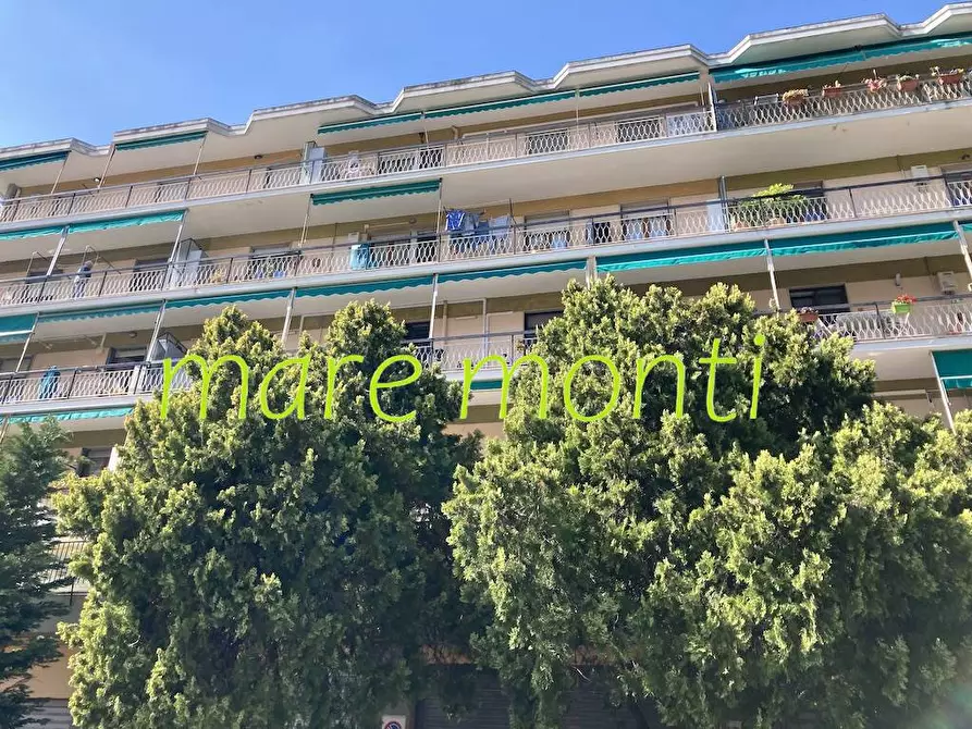 Immagine 16 di Appartamento in vendita  in via mignone a Savona
