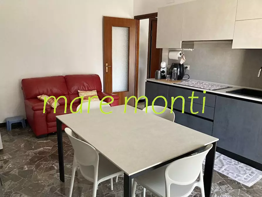 Immagine 22 di Appartamento in vendita  in via mignone a Savona