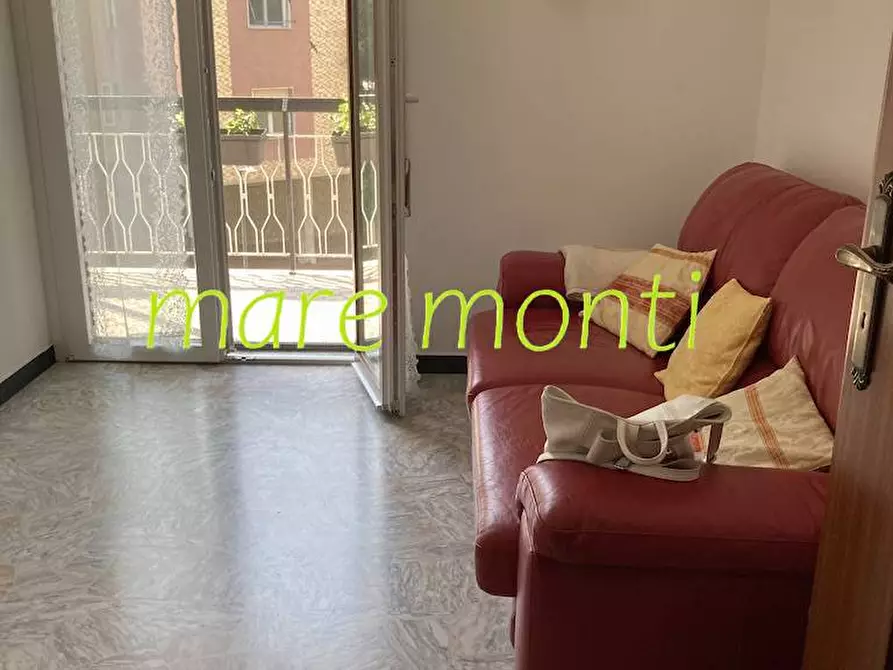 Immagine 24 di Appartamento in vendita  in via mignone a Savona
