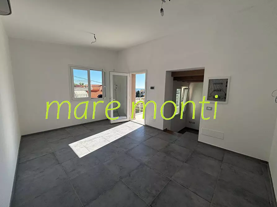 Immagine 42 di Appartamento in vendita  in via gentile 52 a Albissola Marina