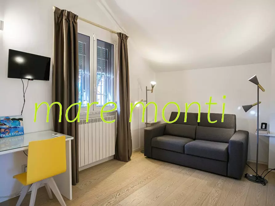 Immagine 19 di Appartamento in vendita  in via cadorna a Savona