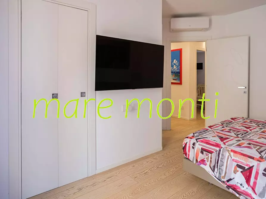 Immagine 50 di Appartamento in vendita  in via cadorna a Savona