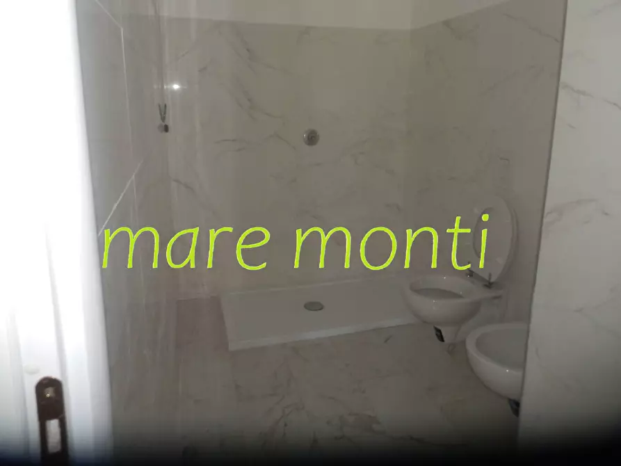 Immagine 19 di Appartamento in vendita  in via nizza 44 a Savona