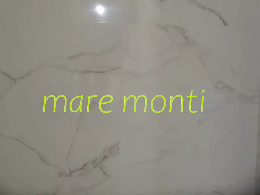 Immagine 28 di Appartamento in vendita  in via nizza 44 a Savona