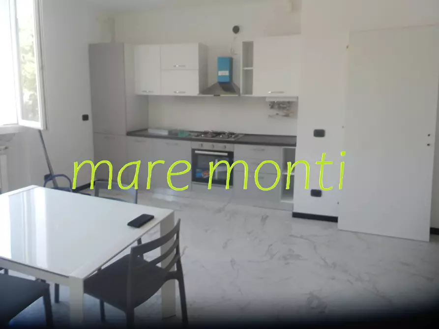 Immagine 6 di Appartamento in vendita  in via nizza 44 a Savona