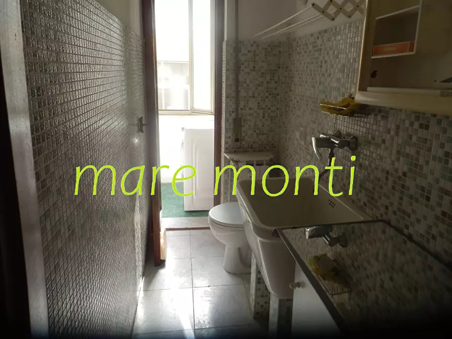 Immagine 23 di Appartamento in vendita  in via de mari 7A a Savona