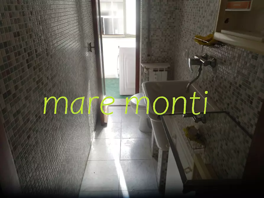 Immagine 24 di Appartamento in vendita  in via de mari 7A a Savona