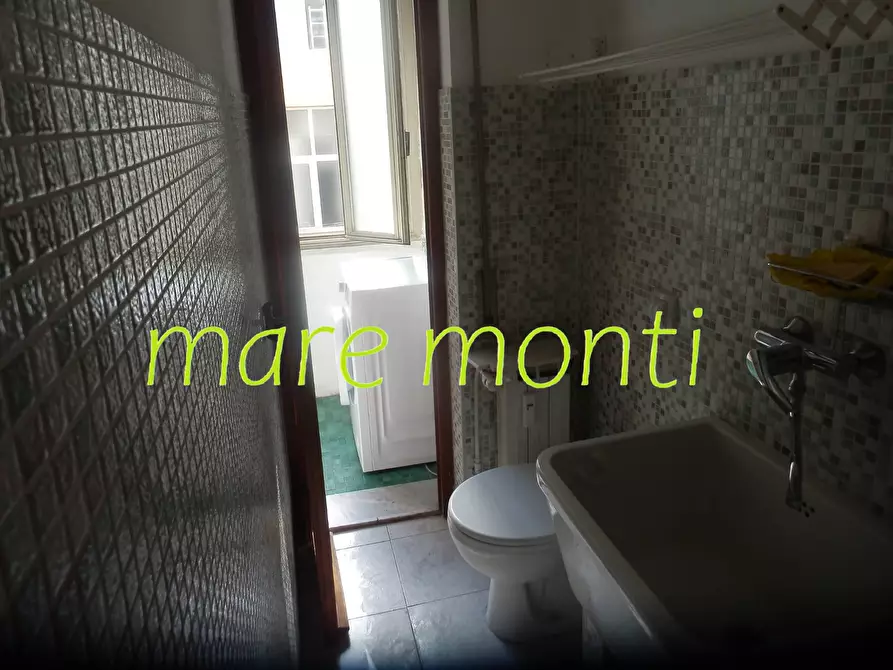 Immagine 25 di Appartamento in vendita  in via de mari 7A a Savona