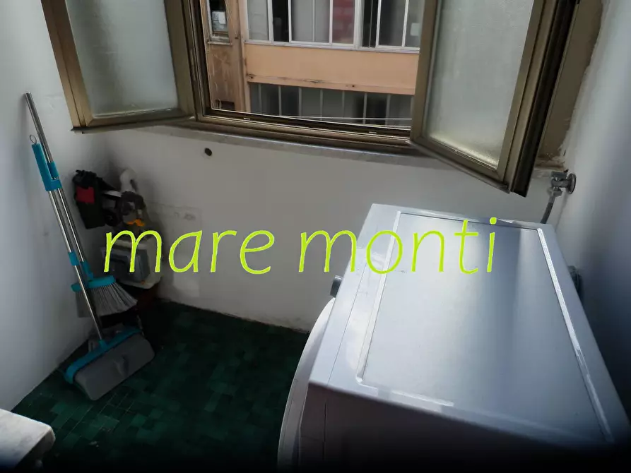 Immagine 26 di Appartamento in vendita  in via de mari 7A a Savona