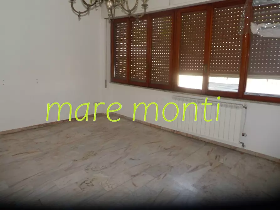 Immagine 2 di Appartamento in vendita  in via de mari 7A a Savona