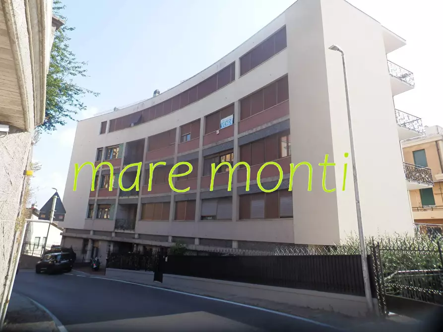 Immagine 55 di Appartamento in vendita  in via de mari 7A a Savona