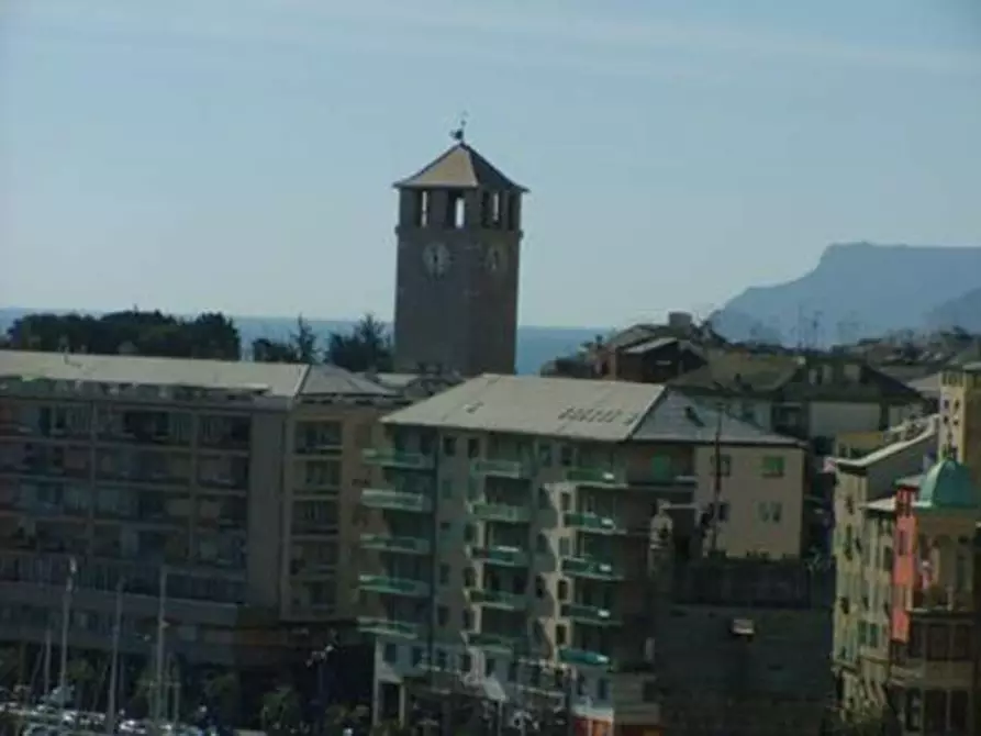 Immagine 14 di Appartamento in vendita  in vico crema a Savona