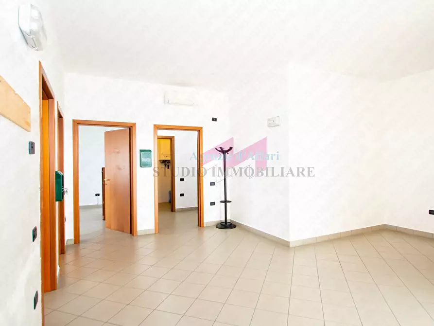 Immagine 2 di Ufficio in affitto  in Via Mazzini 96 a Bergantino