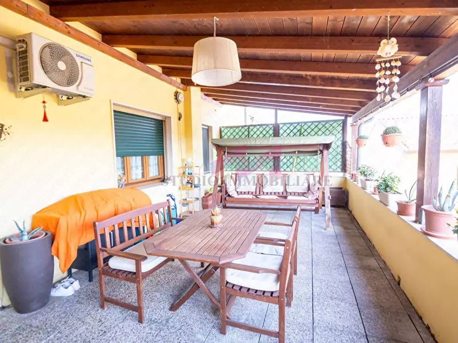 Immagine 13 di Appartamento in vendita  in via vittorio Emanuele 135 a Bergantino