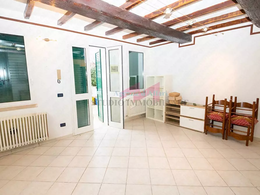 Immagine 3 di Casa semindipendente in vendita  in via Matteotti 14 a Borgofranco Sul Po