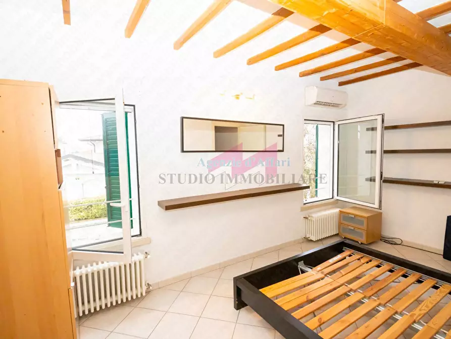 Immagine 5 di Casa semindipendente in vendita  in via Matteotti 14 a Borgofranco Sul Po