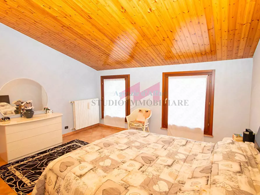 Immagine 10 di Casa semindipendente in vendita  in via Santo Stefano 20 a Melara